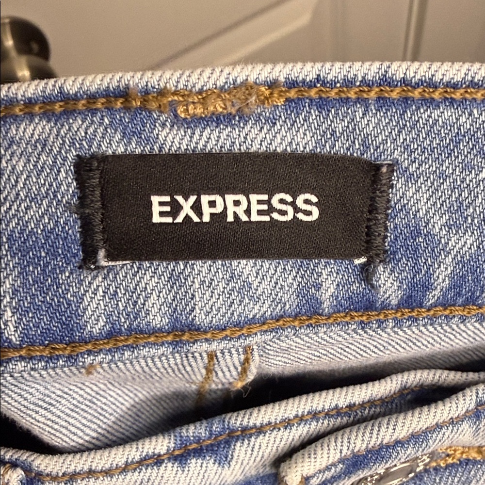 Express Light Blue Mom Jean Super High Rise - Picture 3 of 8